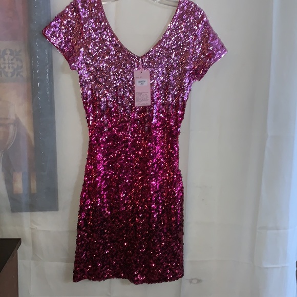 Maner and Elegant Dresses Maner And Elegant